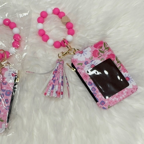 Handbags - NWT Boho Bogg Compatible waterproof Wristlet keychain  Floral OS Bright Pink